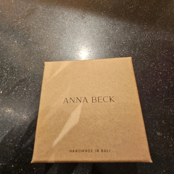 Anna Beck Necklace - Picture 5 of 13